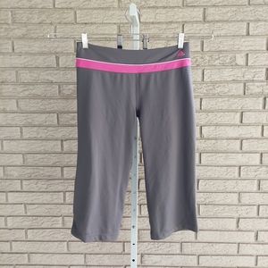 Adidas Climalite Gray Capri Athletic Pants Medium EUC